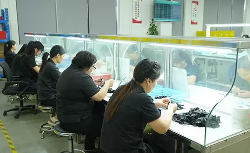 एज क्लीनिंग वर्कशॉप