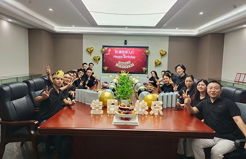 भविष्य में