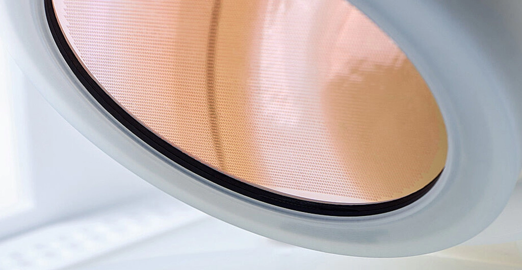 सेमीकंडक्टर उपकरण